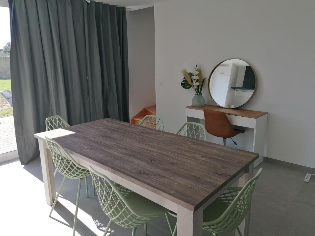 Rent & Relax: Vitrabelle Villa ลอมเมล ภายนอก รูปภาพ